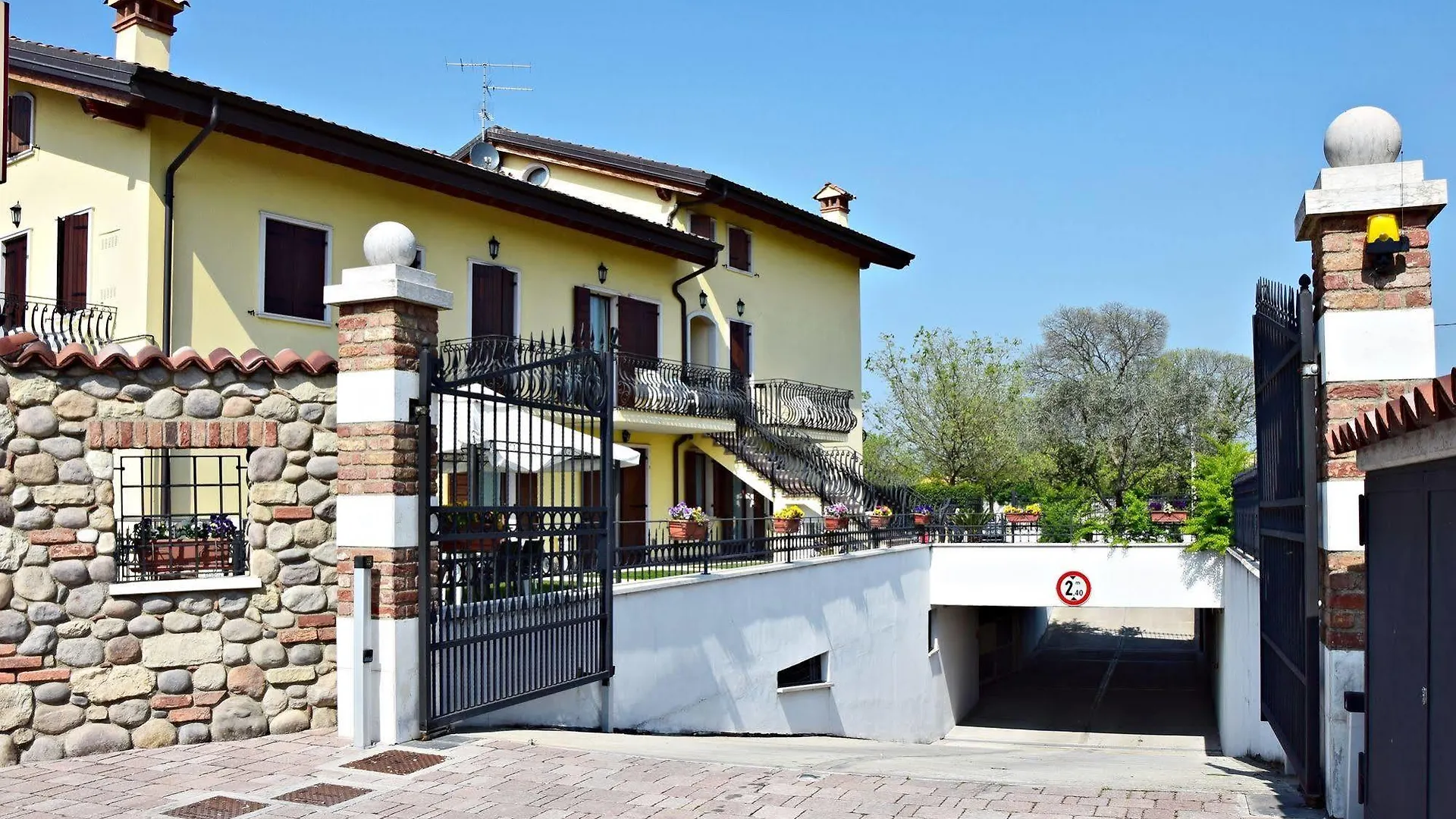 Aparthotel Residenza La Ricciolina Verona