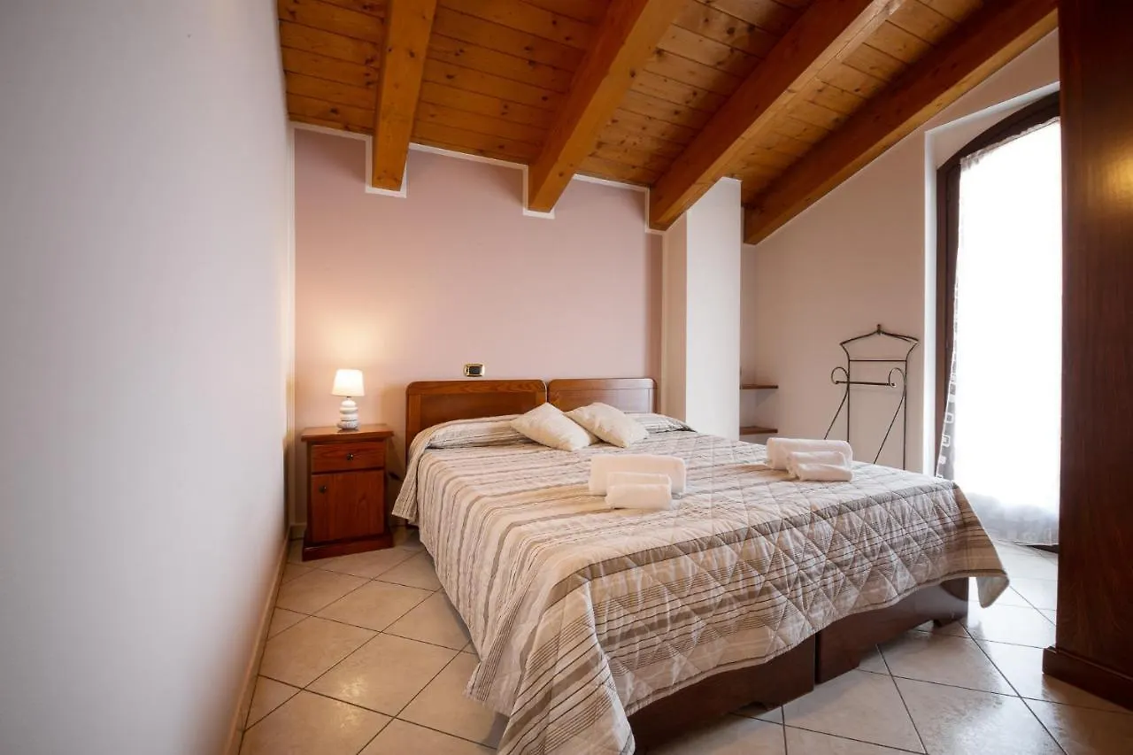 Aparthotel Residenza La Ricciolina Verona 2*,