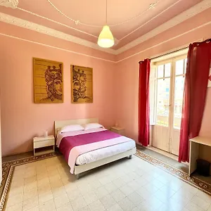 https://boheme-bb.sicilyhotelsitaly.net